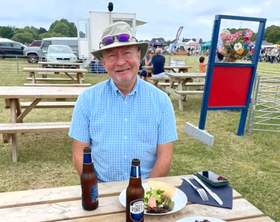 DamianMcClean.jpg DamianMcClean.jpg