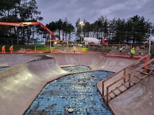 lesqskatepark1.jpg lesqskatepark1.jpg