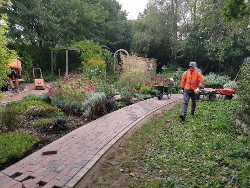 Brett 110 - Eco Garden Renovation For Rainbows Hospice - 6.jpg