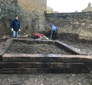 Brett 110 - Volunteering for Porchlight - 6.jpg