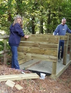 Brett 110 - Volunteers Mucking In - 10.jpg