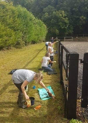Brett 110 - Volunteers Mucking In - 13.jpg