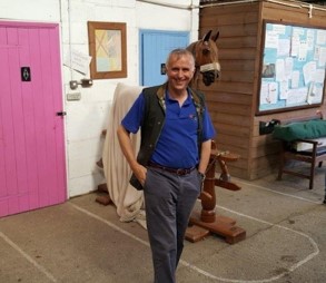 Brett 110 - Volunteers Mucking In - 5.jpg