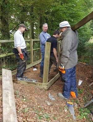 Brett 110 - Volunteers Mucking In - 9.jpg